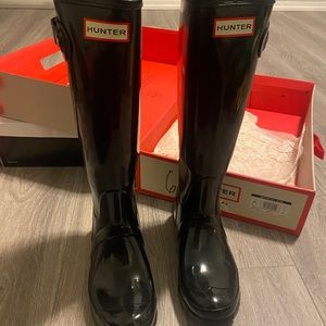 Hunter tall gloss rainboots